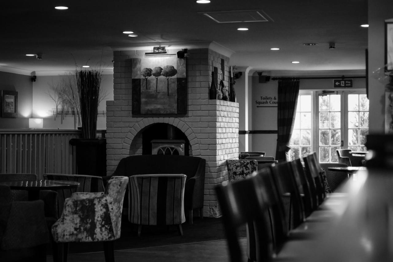 Crown Lodge Hotel Wisbech Exterior foto